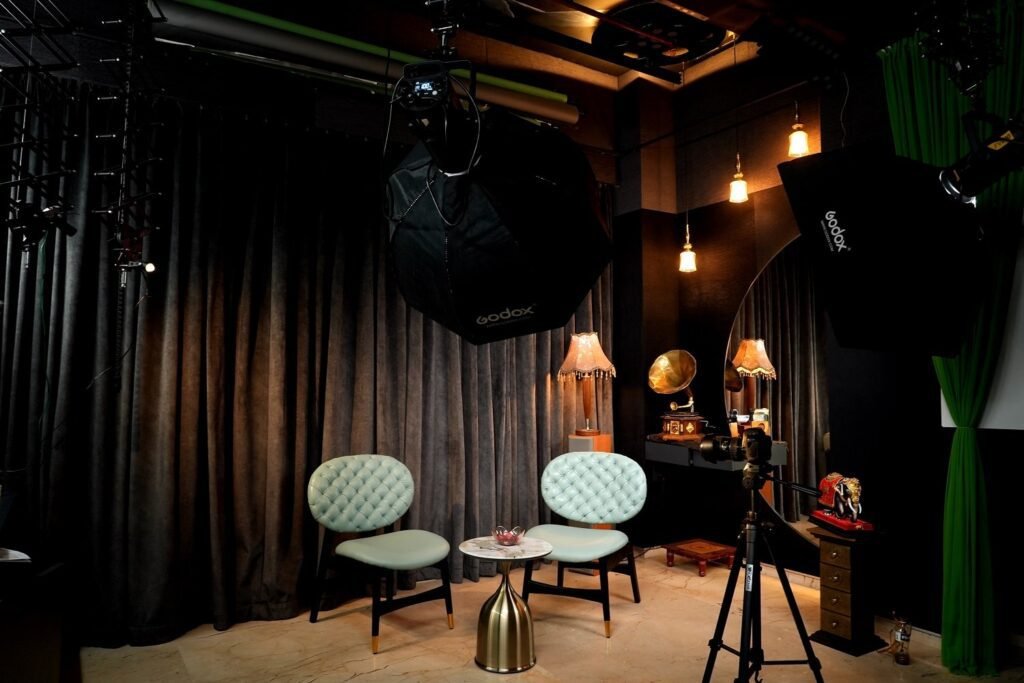 cinera film studio pune